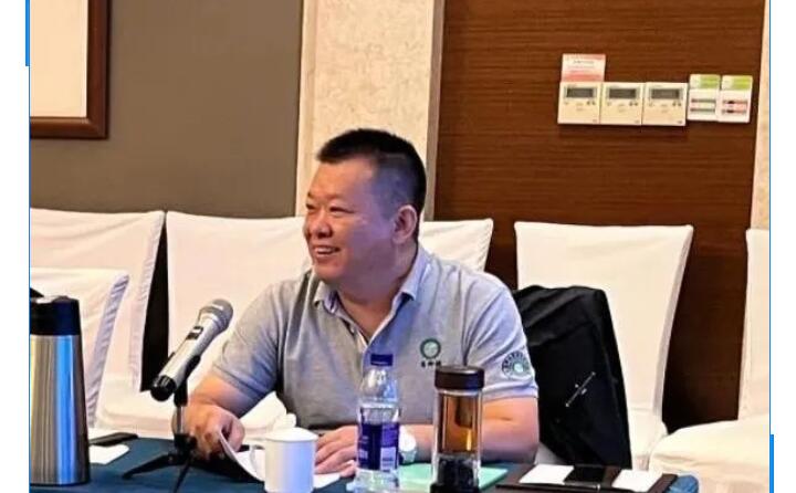 為激發(fā)員工工作積極性，激勵(lì)員工完成公司各項(xiàng)目標(biāo)，促進(jìn)公司與員工的雙贏發(fā)展，集團(tuán)總經(jīng)理孫寧波宣貫激勵(lì)政策